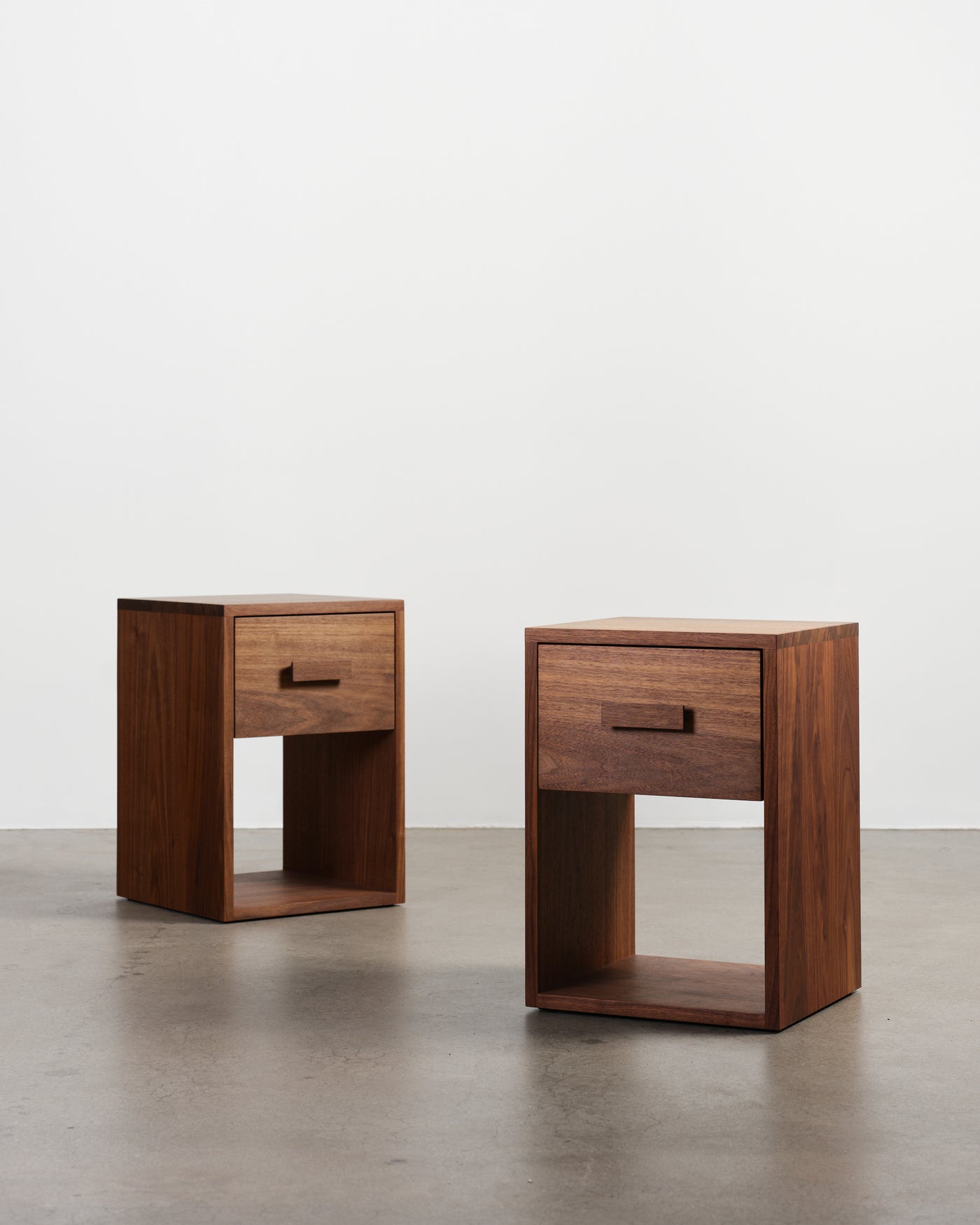 Charlotte Nightstand