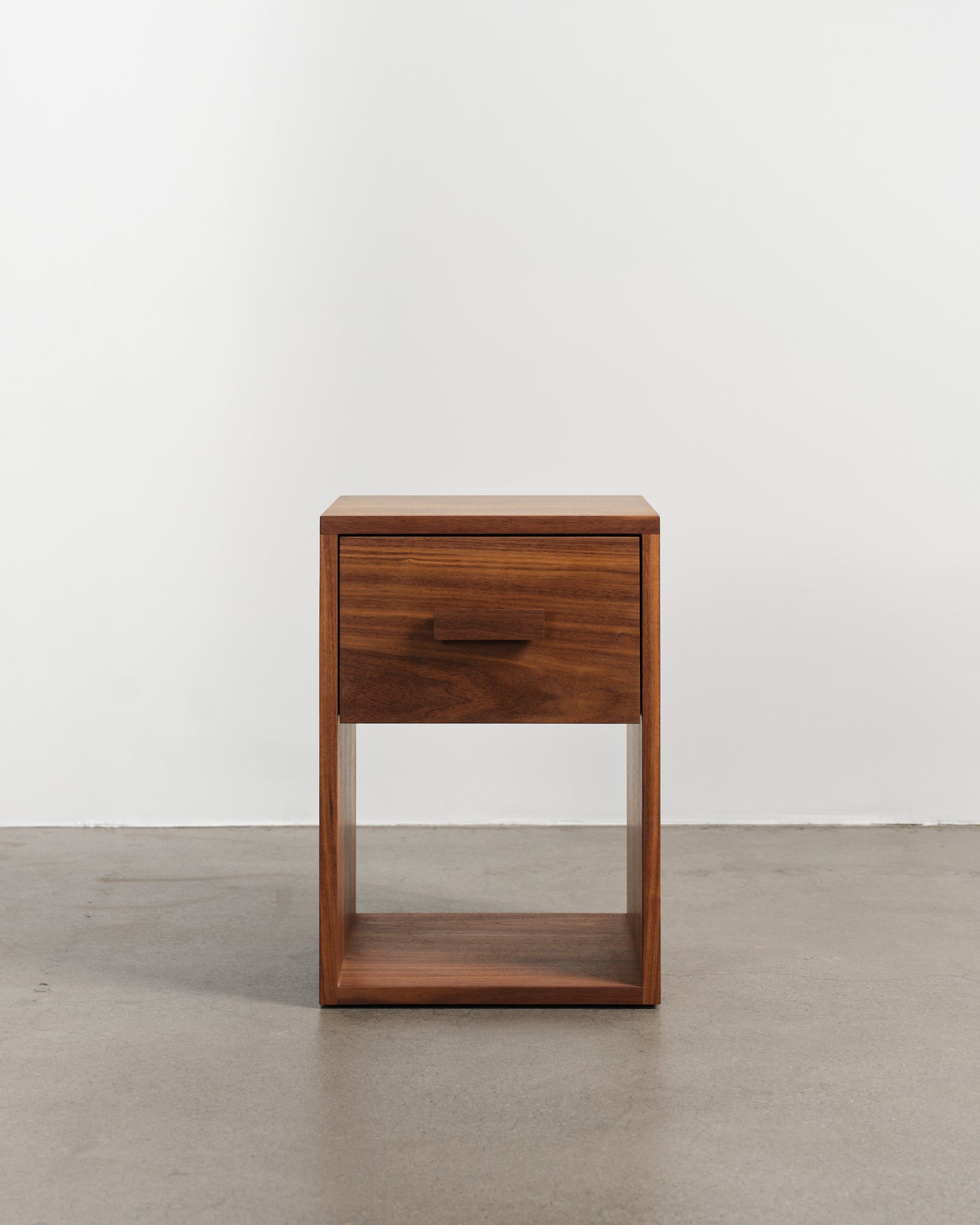 Charlotte Nightstand