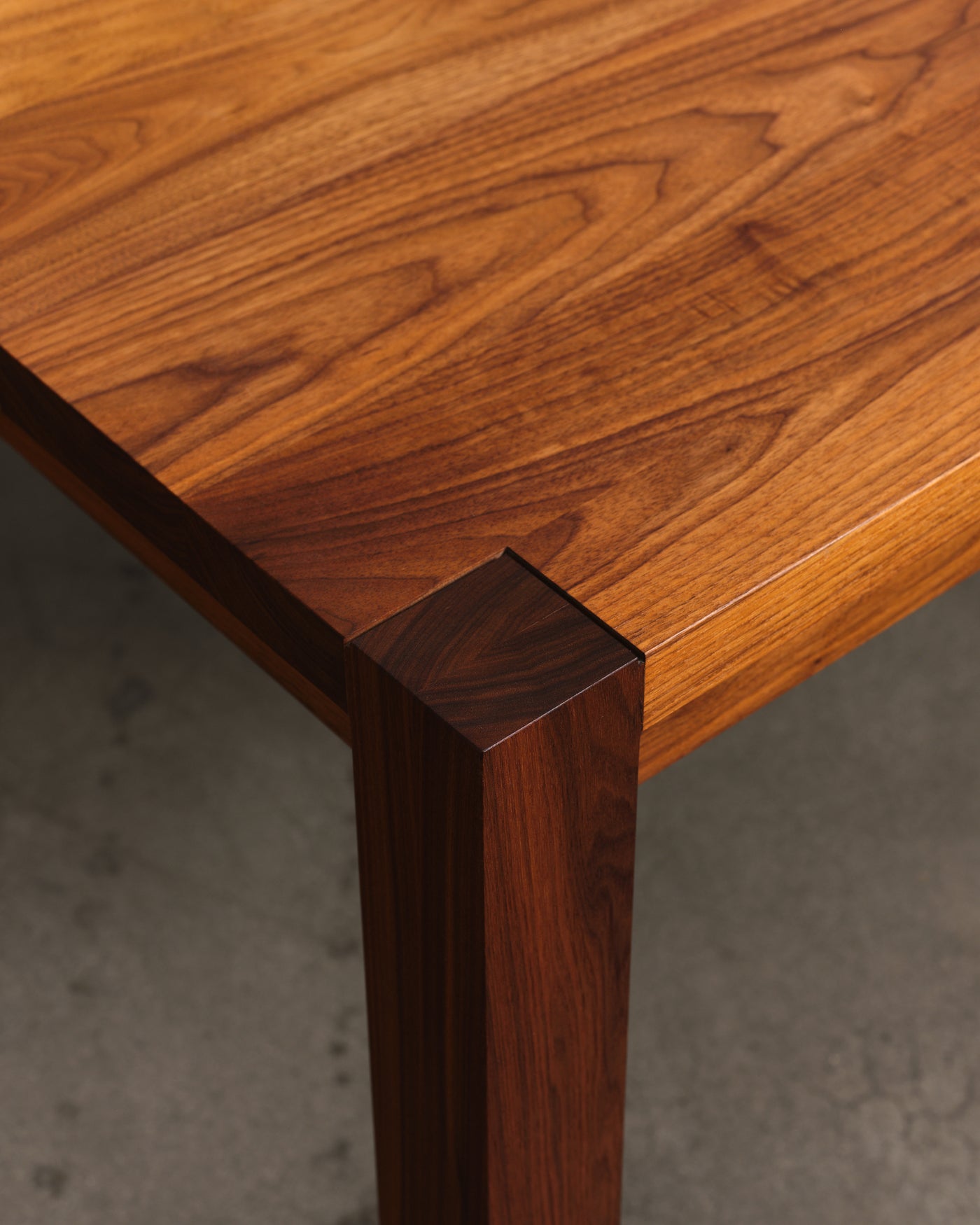 Petra Table - Walnut