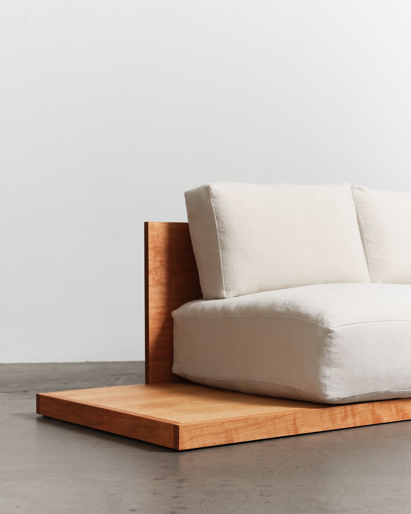 Kings Road Sofa - Cherry